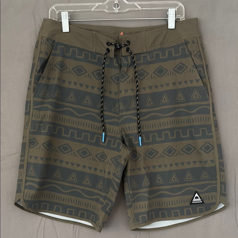 Men’s Swim Shorts with Geometric Pattern